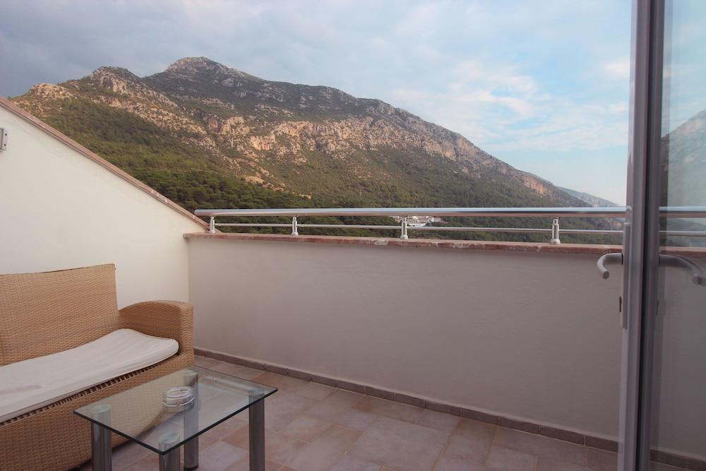 Golden Life Heights Deluxe Suite Hotel - Adult Only Oludeniz Exterior foto