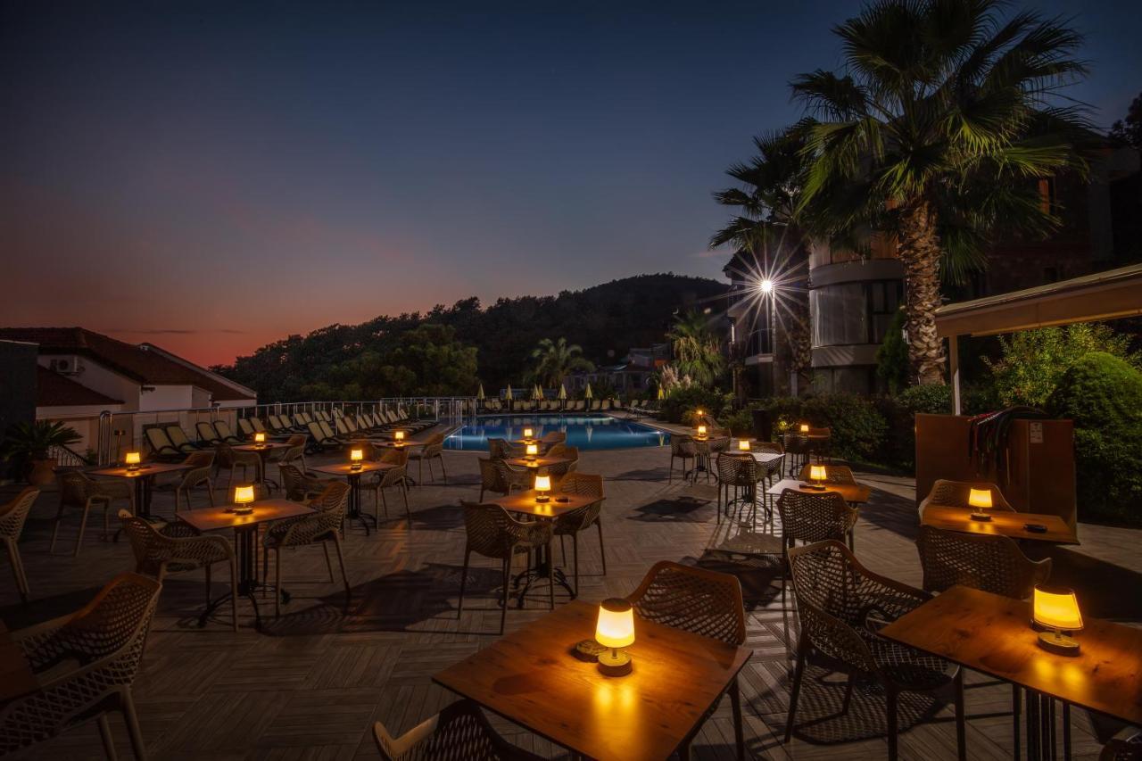 Golden Life Heights Deluxe Suite Hotel - Adult Only Oludeniz Exterior foto